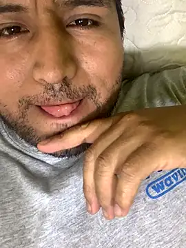 Snapshot of Emepe69 chatting on 11.06.25 Emepe69 online show from 11.06.25