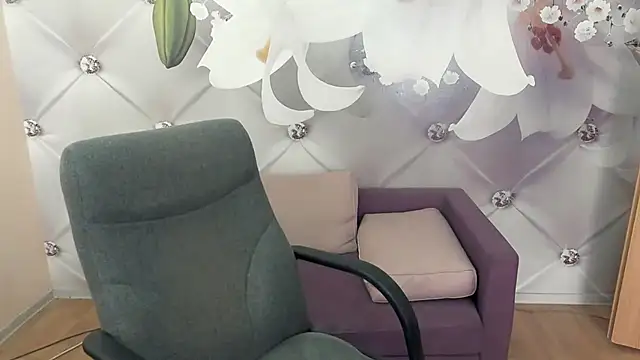 SweetArtemis online show from 02.18.26