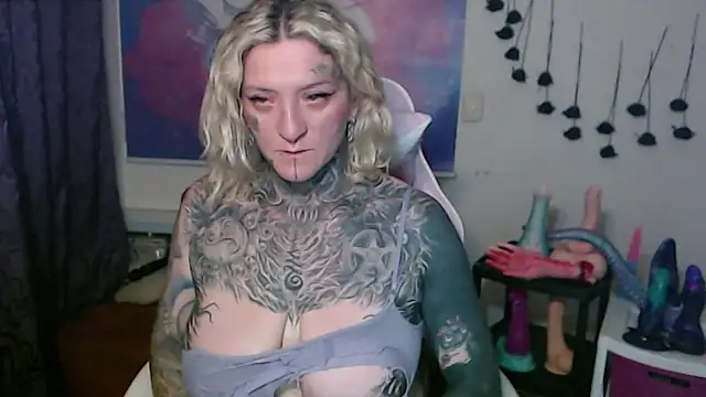 SLOPPYTITSS online show from 02.12.26