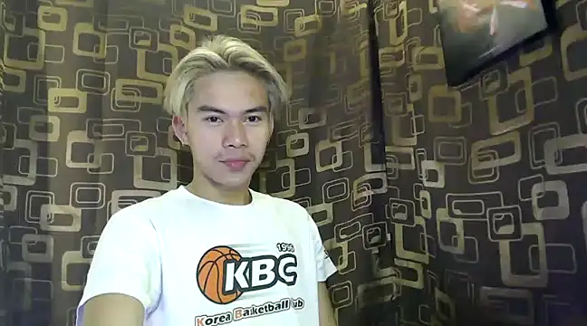 Snapshot of asianpatt69 chatting on 12.11.24 asianpatt69 online show from 12.11.24