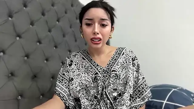 Snapshot of sassymarylou chatting on 10.02.25 sassymarylou online show from 10.02.25