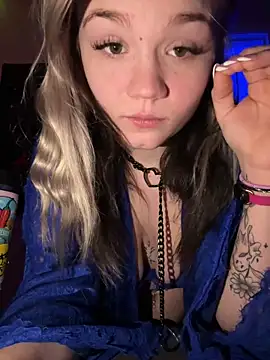 Cutiepiespanks online show from 02.03.25