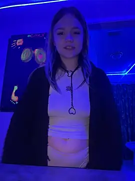 Cutiepiespanks online show from 02.18.25