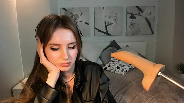 Betty June online show from 12.18.24