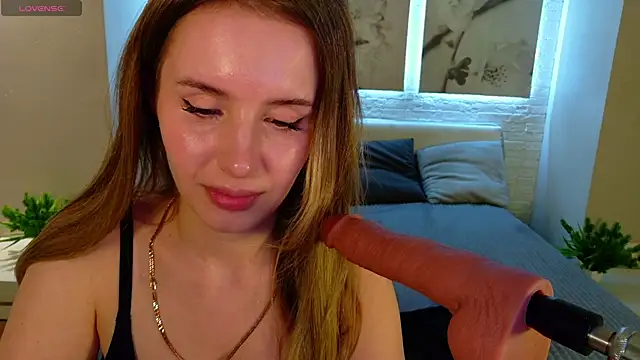Snapshot of Betty_June chatting on 05.26.26 Betty June online show from 05.26.26