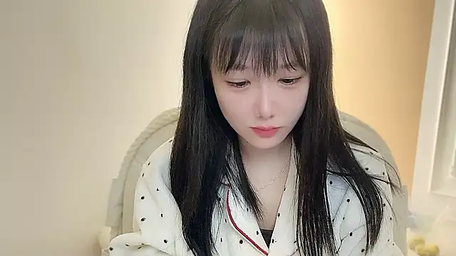 Snapshot of Villagechief chatting on 10.25.25 Villagechief online show from 10.25.25