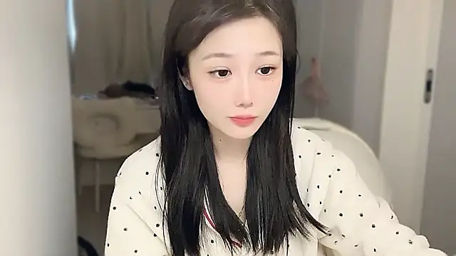 Snapshot of Villagechief chatting on 11.12.25 Villagechief online show from 11.12.25