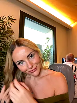 EmaSalis online show from 10.01.25