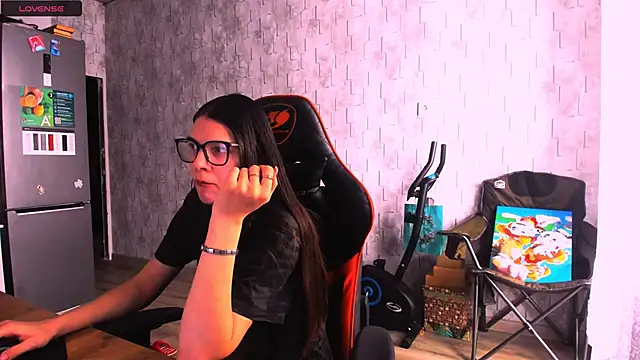 MollyLollipop online show from 03.11.25