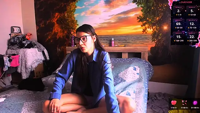 MollyLollipop online show from 03.14.25