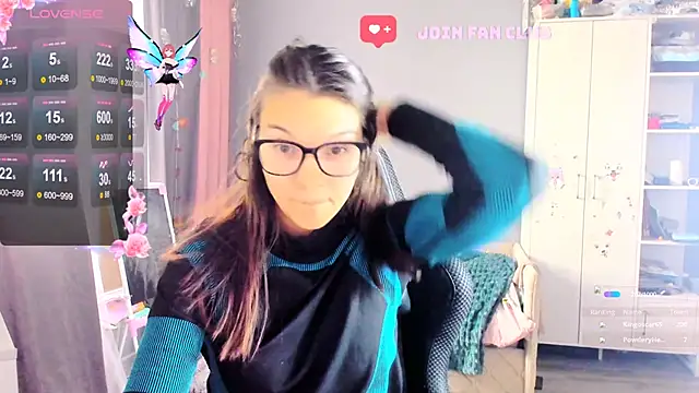 MollyLollipop online show from 10.14.25