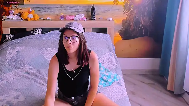 MollyLollipop online show from 06.15.26
