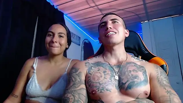 Snapshot of Adam_Hudsond chatting on 10.17.25 Adam Hudsond online show from 10.17.25