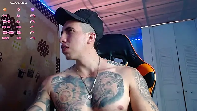 Adam Hudsond online show from 12.04.25