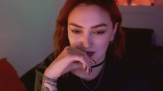LilyFarey online show from 12.12.24