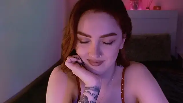LilyFarey online show from 12.28.24