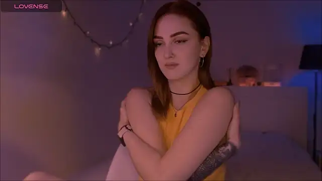 LilyFarey online show from 09.20.25