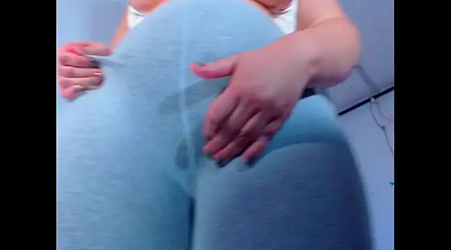 oliviarodriguez2u online show from 03.13.25