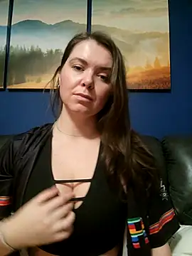 Snapshot of Dawnellecums chatting on 12.16.24 Dawnellecums online show from 12.16.24