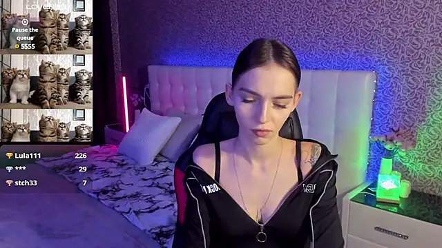 SophieCatty online show from 03.04.25