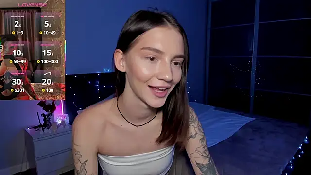Snapshot of SophieCatty chatting on 03.17.26 SophieCatty online show from 03.17.26