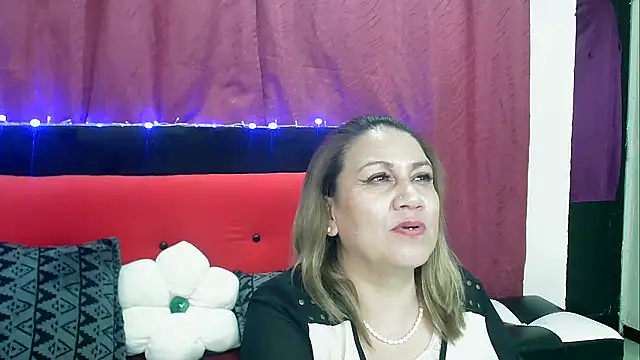 yayita mature online show from 01.06.25