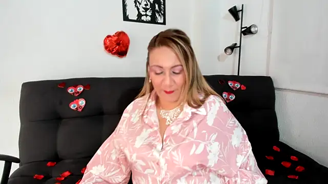 yayita mature online show from 02.14.26