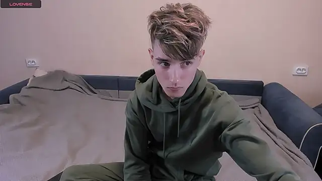 James Mills online show from 03.05.25