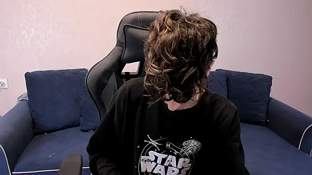 James Mills online show from 10.11.25