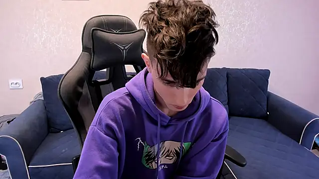 James Mills online show from 10.28.25