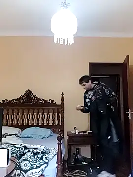 White rabbit  online show from 12.05.24