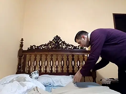 White rabbit  online show from 11.13.25