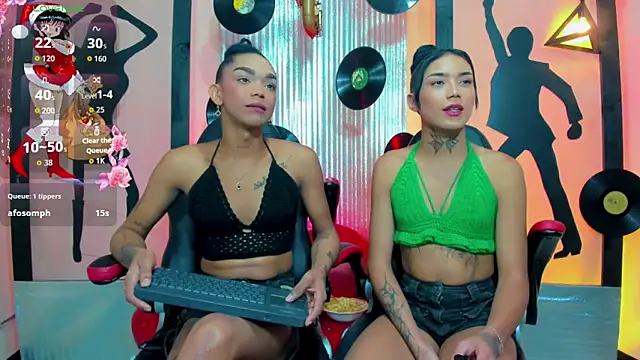 nickyminach  online show from 12.16.25