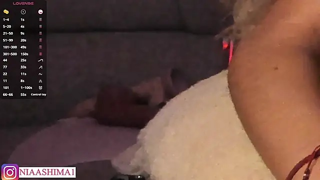 Snapshot of belashimaa chatting on 03.10.25 belashimaa online show from 03.10.25