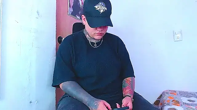 Techno 420  online show from 12.20.24