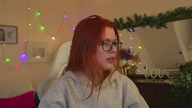 doll lesli online show from 12.24.24