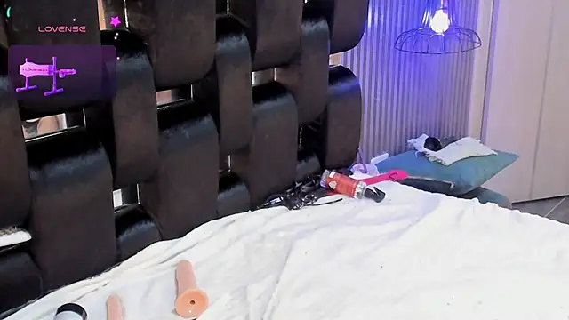 levana1 online show from 09.27.25