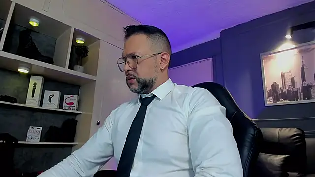 MrFrank tattoo online show from 11.22.25