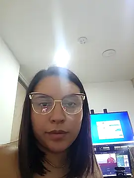 Snapshot of LizzRouse chatting on 02.23.26 LizzRouse online show from 02.23.26