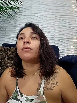 Snapshot of LizzRouse chatting on 02.28.26 LizzRouse online show from 02.28.26