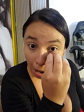 Snapshot of LizzRouse chatting on 03.03.26 LizzRouse online show from 03.03.26