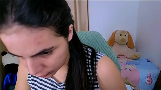  elenna online show from 10.15.25