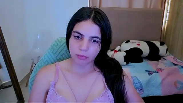 Snapshot of _elenna chatting on 06.12.26 elenna online show from 06.12.26