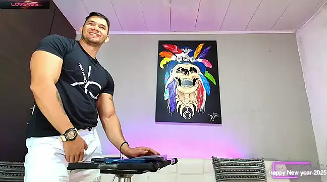 GendersonFit online show from 02.08.25