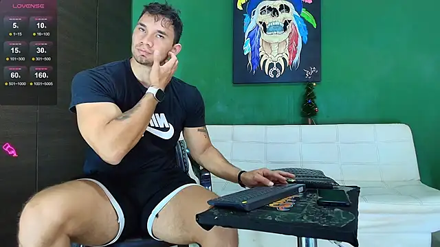 GendersonFit online show from 12.15.25