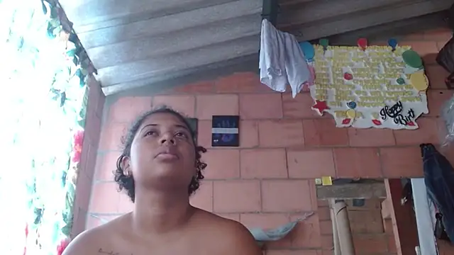 Snapshot of belindathompson chatting on 01.14.25 belindathompson online show from 01.14.25