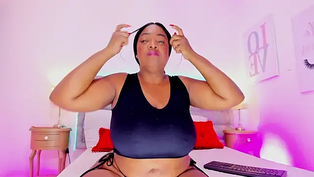 Snapshot of laqquishax chatting on 01.15.25 laqquishax online show from 01.15.25