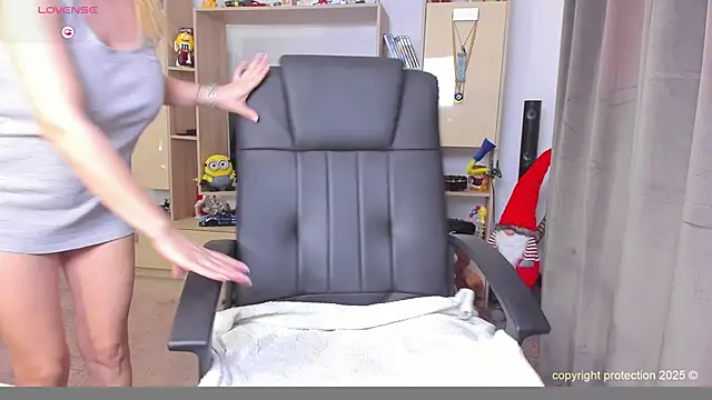 SquirtKitten online show from 02.04.25