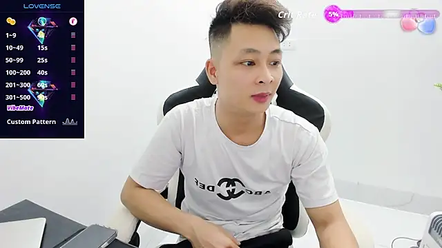 Naughty--asian online show from 03.06.26