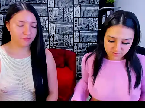 Snapshot of Isa_And_Natasha chatting on 02.17.26 Isa And Natasha online show from 02.17.26